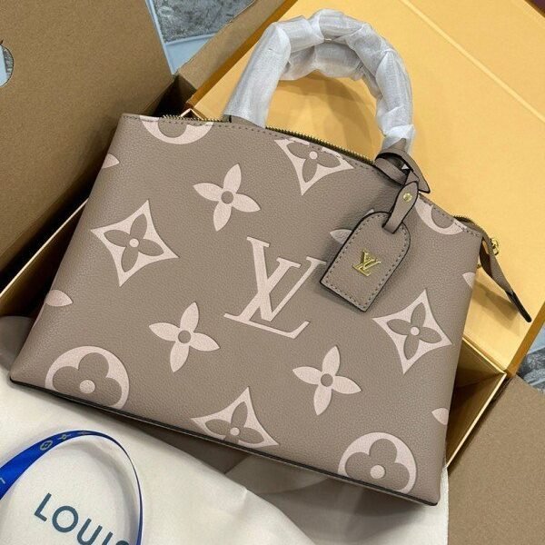 Louis Vuitton Palais Petit Bicolor Monogram Empreinte Leather Cream With Dust Bag 45811