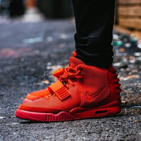 NIKE AIR YEEZY 2 "RED OCTOBER"