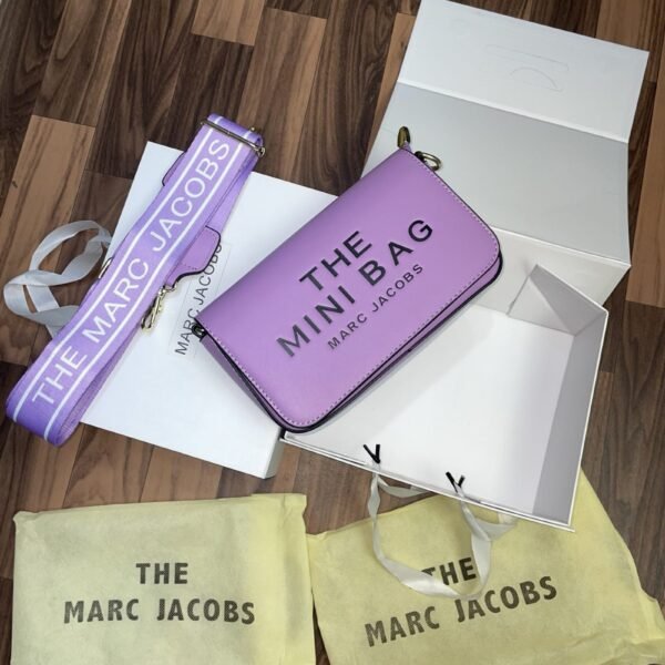 Marc jacobs The mini bag With dust bag and folding box 306(BR)