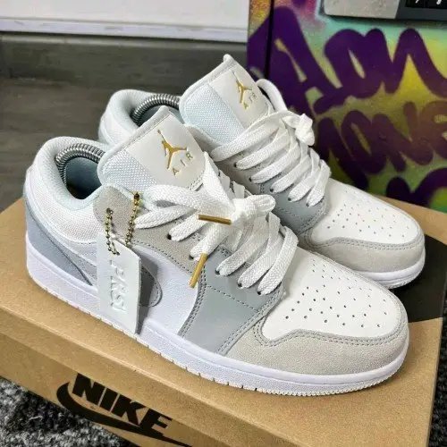 Nikee Air Jordan 1 Low Paris 297