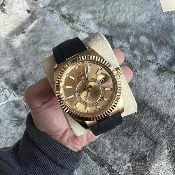 ROLEX SKY DWELLER BELT GOLD